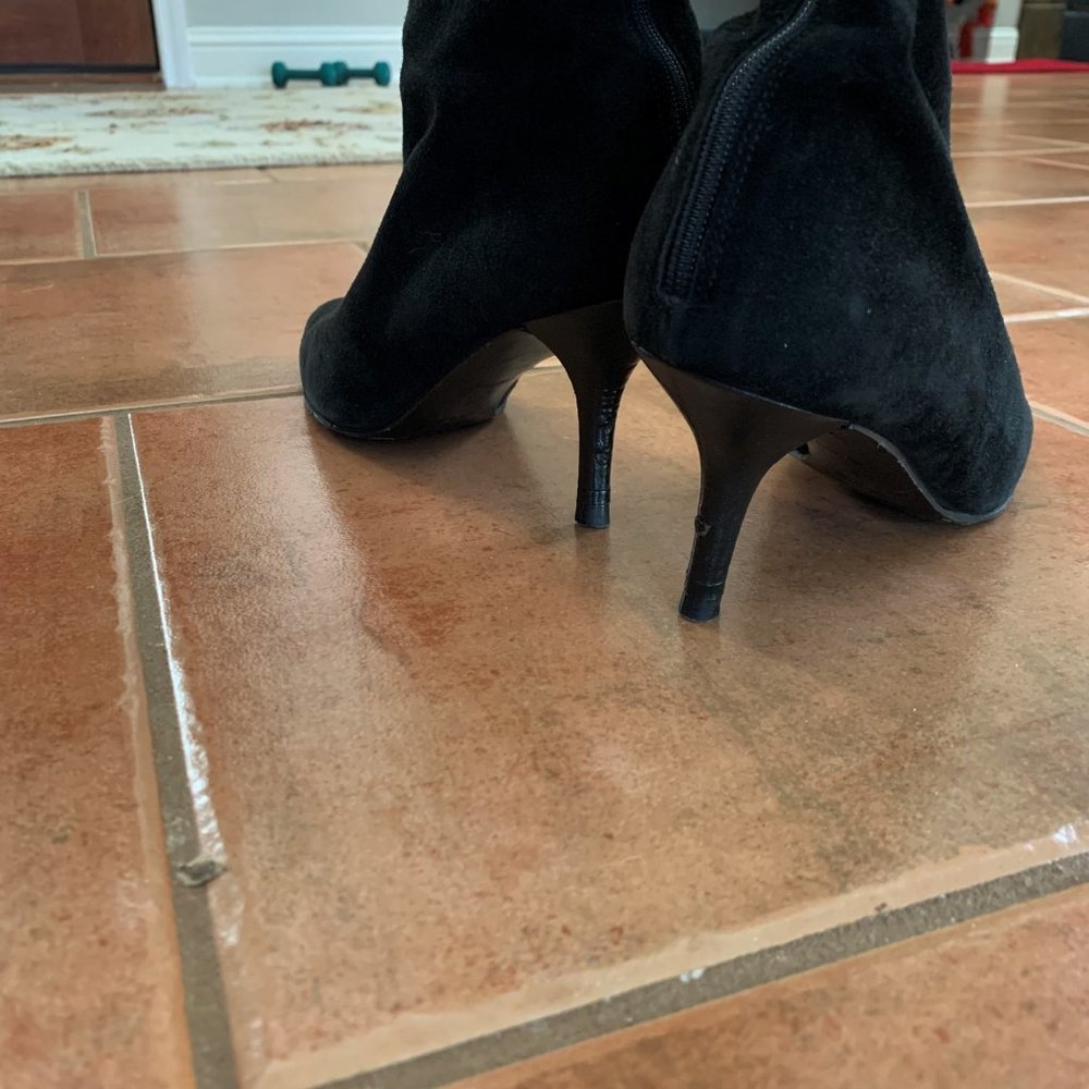 HELMUT LANG BLACK SUEDE BOOTS SIZE 37 OR 7 - Picture 7 of 10
